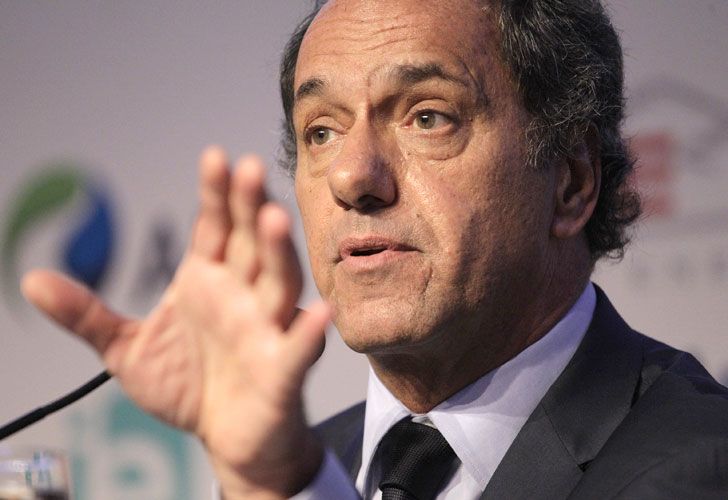 Scioli: "No me retiro, voy a continuar y aportar para que todo vaya mejor"
