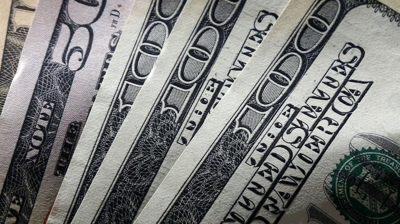 Los economistas coinciden: el cepo al dólar de Macri seguirá con Alberto Fernández