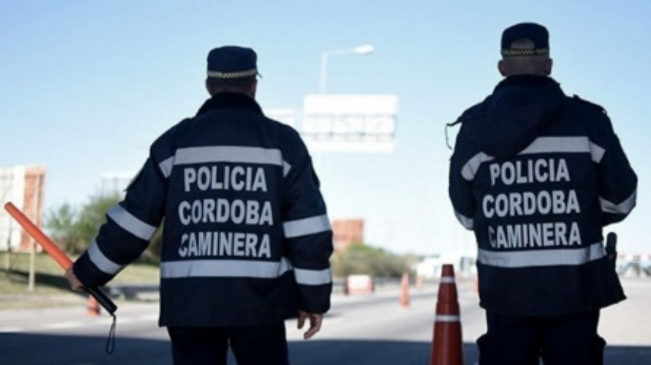 Córdoba: presentó el carnet de conducir digital y ordenaron multarlo "por pelotudo"