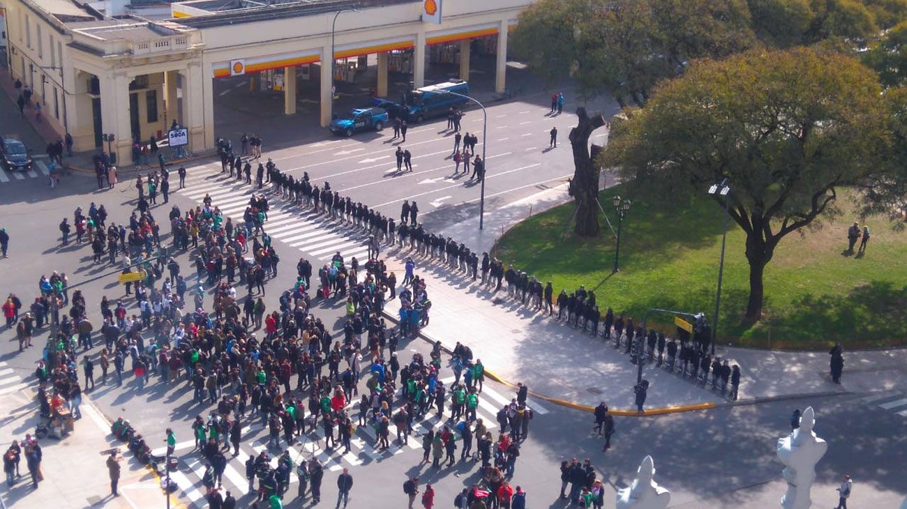 Incidentes en el Ministerio de Agroindustria tras el despido de 548 trabajadores