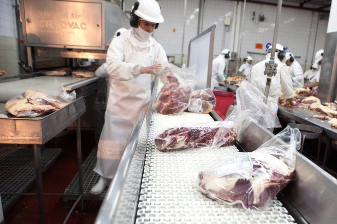 Nuevo récord de exportación de carne de vacuna a China