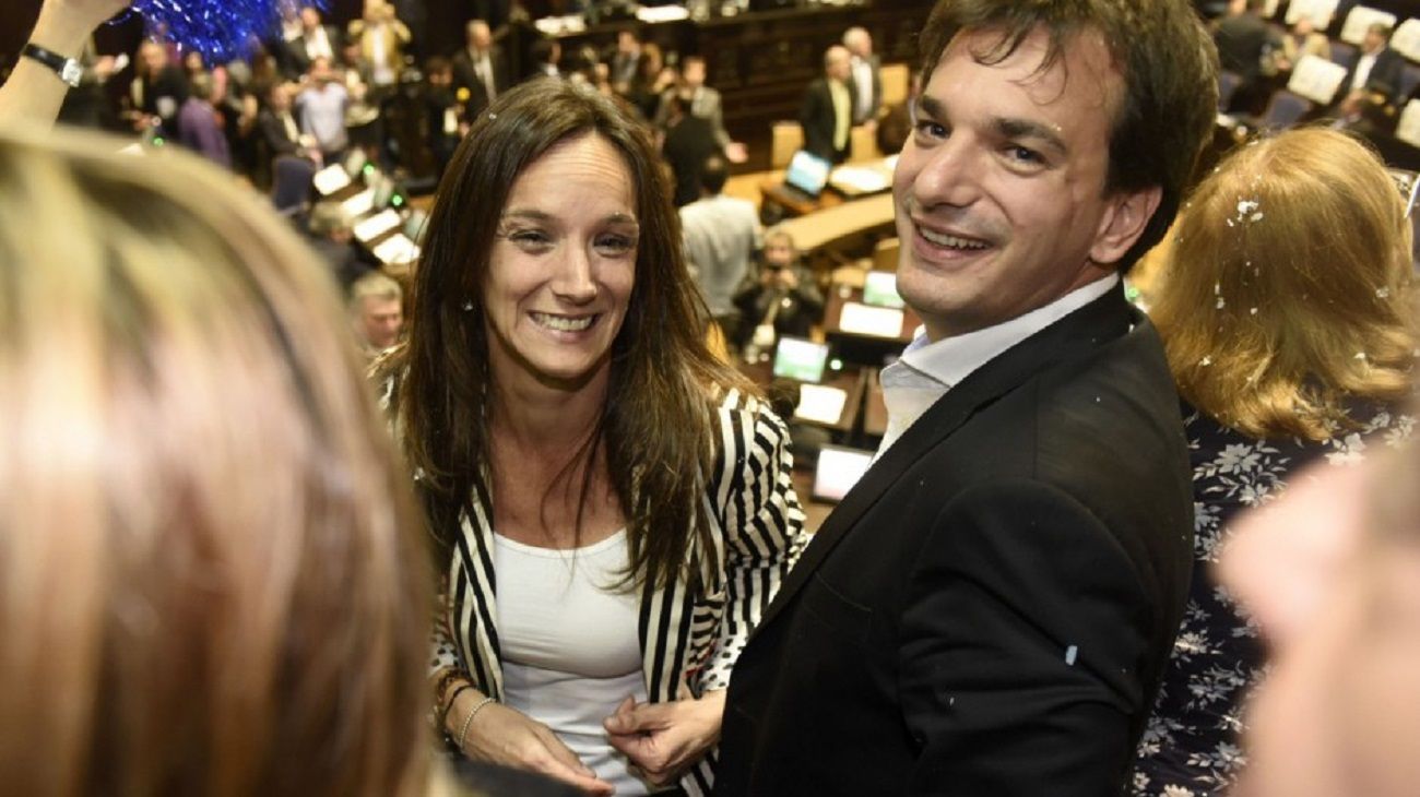 El massismo se suma a la "narcocampaña" bonaerense y apunta contra María Eugenia Vidal