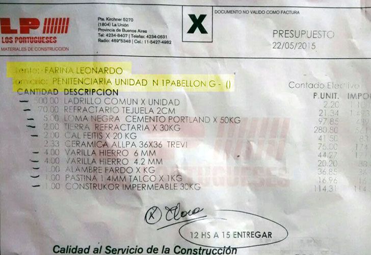 En Ezeiza, Fariña es DT de presos y construye una parrilla