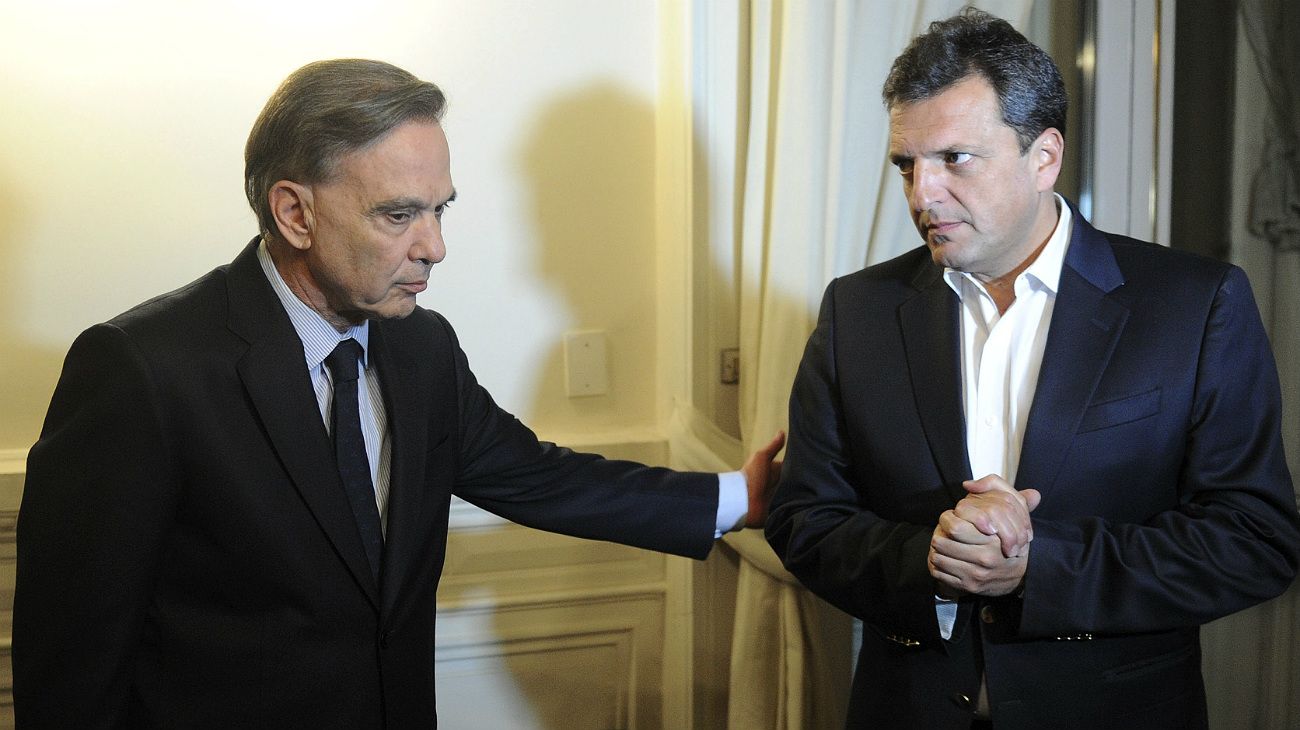 "Pichetto es un excelente burócrata de la política", dijo Sergio Massa