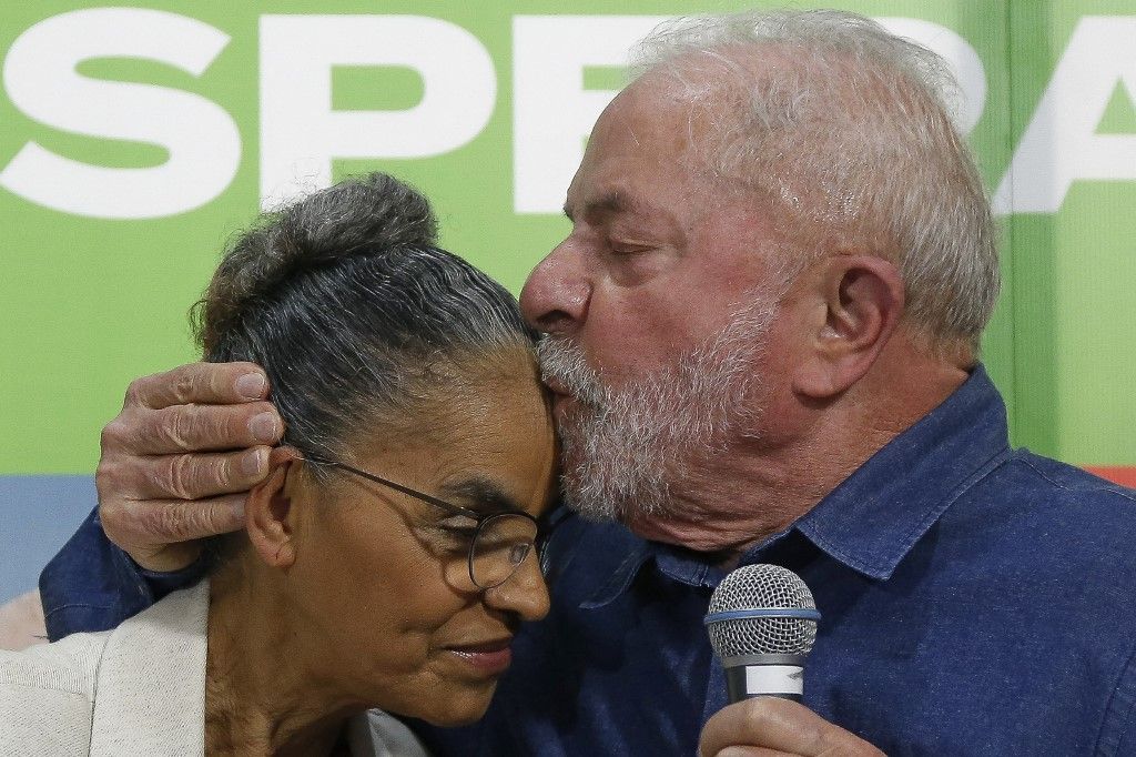 Lula recibe el apoyo de Marina Silva, considerado clave para ganar las elecciones
