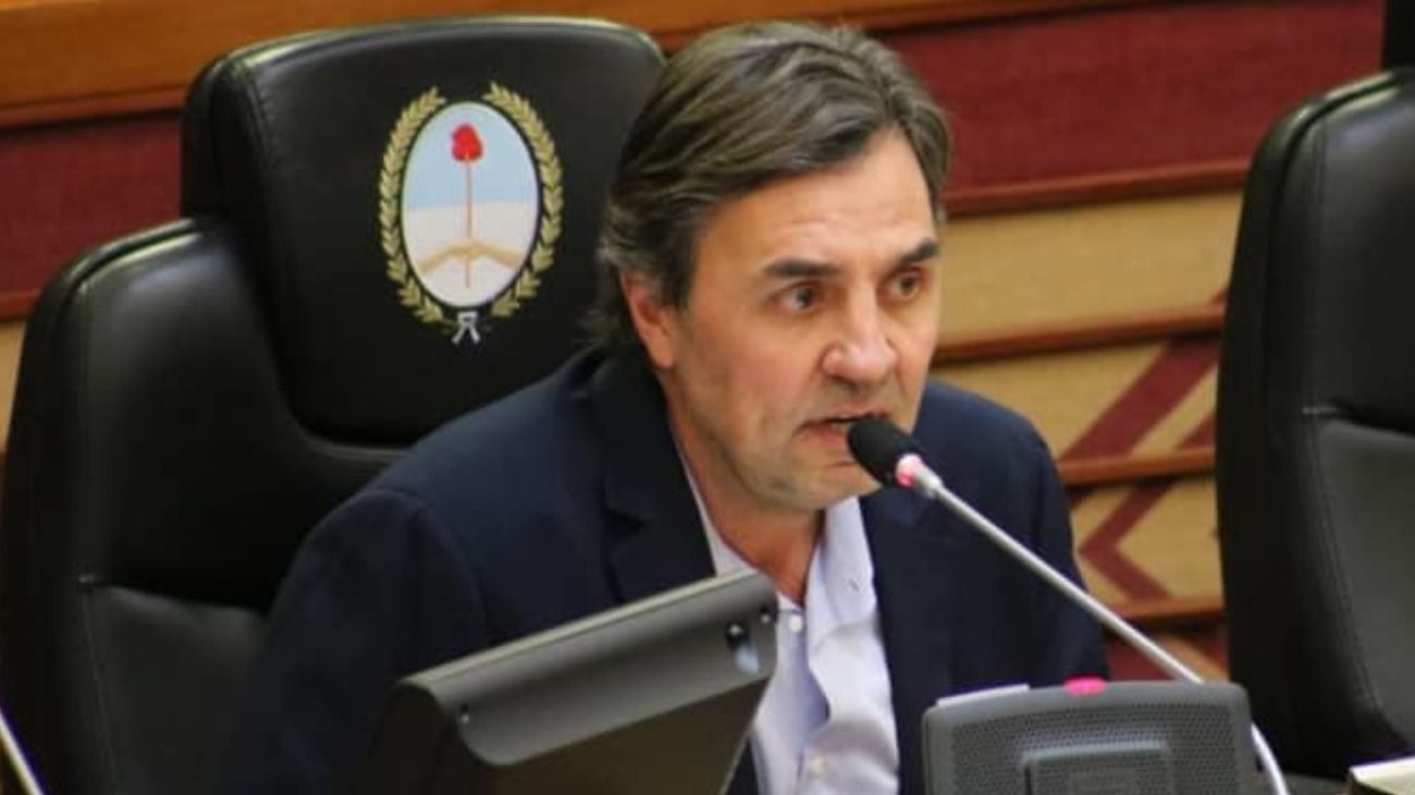 Legislador PRO también prometió $ 5 mil a sus empleados si Macri llega al ballotage