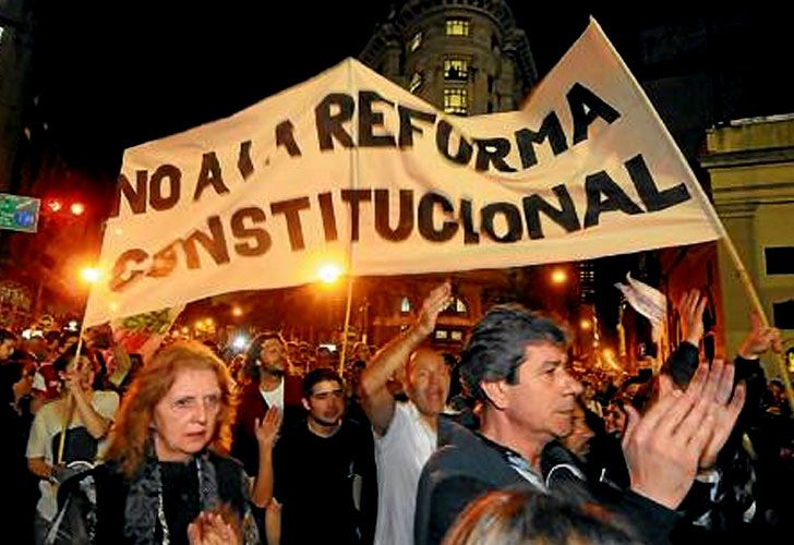 El Gobierno se aferra a creer que los caceroleros son votantes ajenos