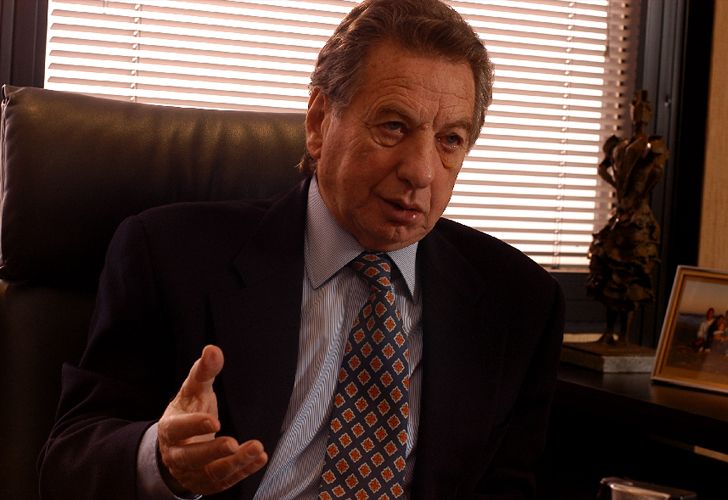 Franco Macri fue internado por una hemorragia interna