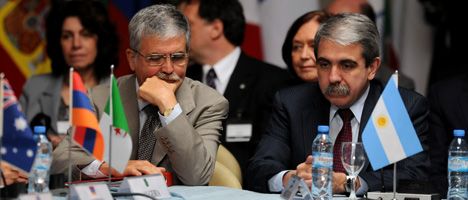 El poder de De Vido se extiende sobre la pauta oficial a cargo de Aníbal F.