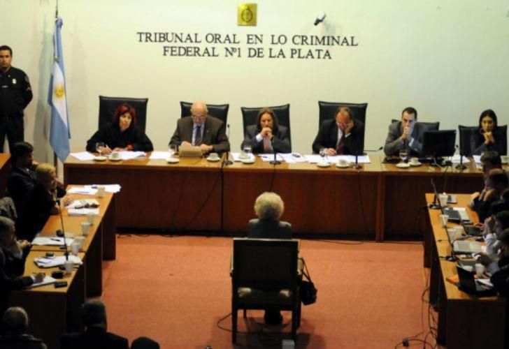 El día en que Reynaldo Bignone recibió a Estela de Carlotto