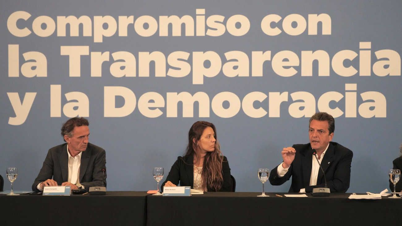 Sergio Massa prometió que la Oficina Anticorrupción será encabezada por un opositor