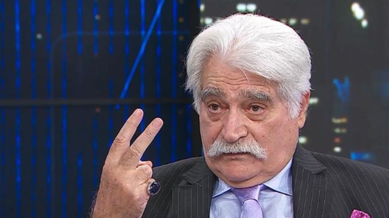 Bolero tierno para El Ángel y Milei