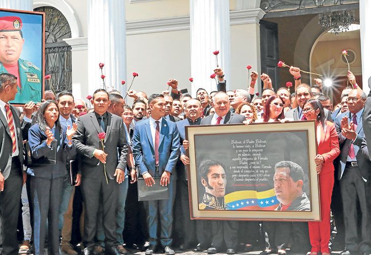 Ni Francisco frenó la Constituyente de Maduro
