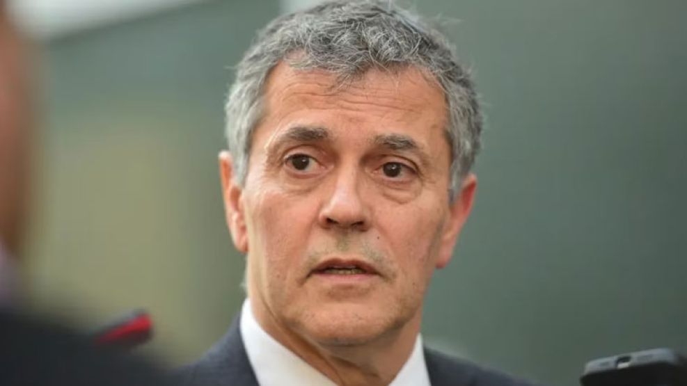 El fiscal Garzón prometió responder "con la investigación" a los pedidos de jury por la causa Agostina Vega