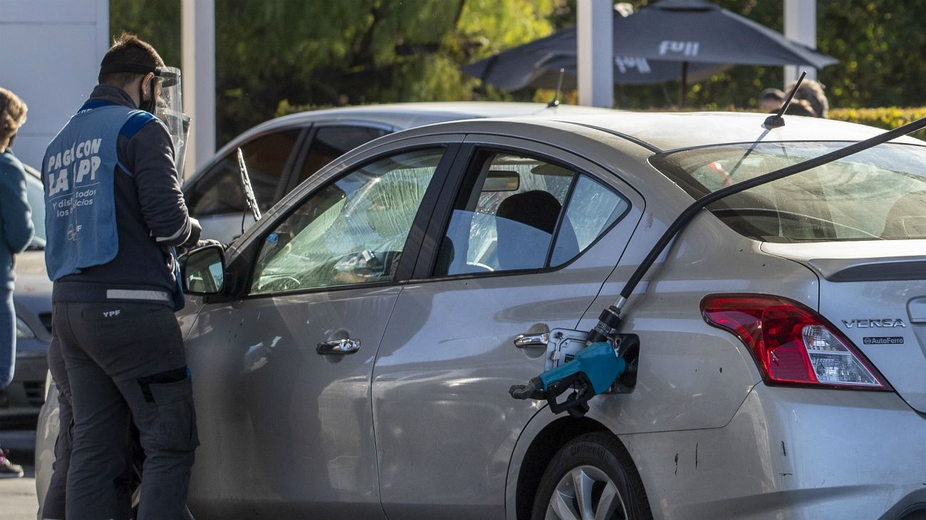 Volvieron a aumentar los precios de las naftas en casi todo el país: el quinto del año