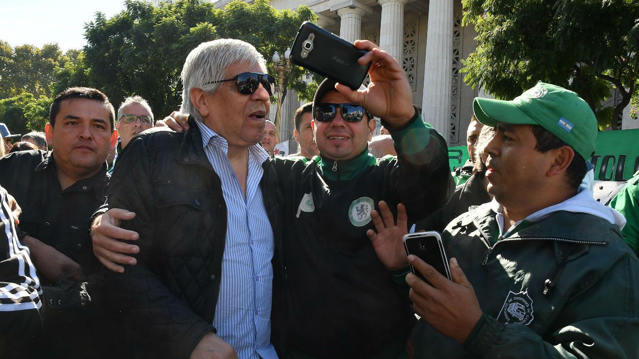 En las ollas camioneras, Hugo Moyano dijo "si la candidata es Cristina, acompañaré"