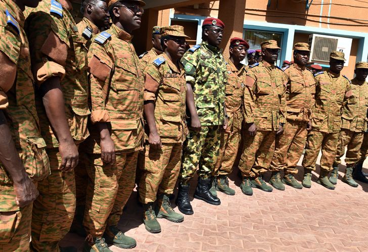 Un militar, presidente de Burkina Faso
