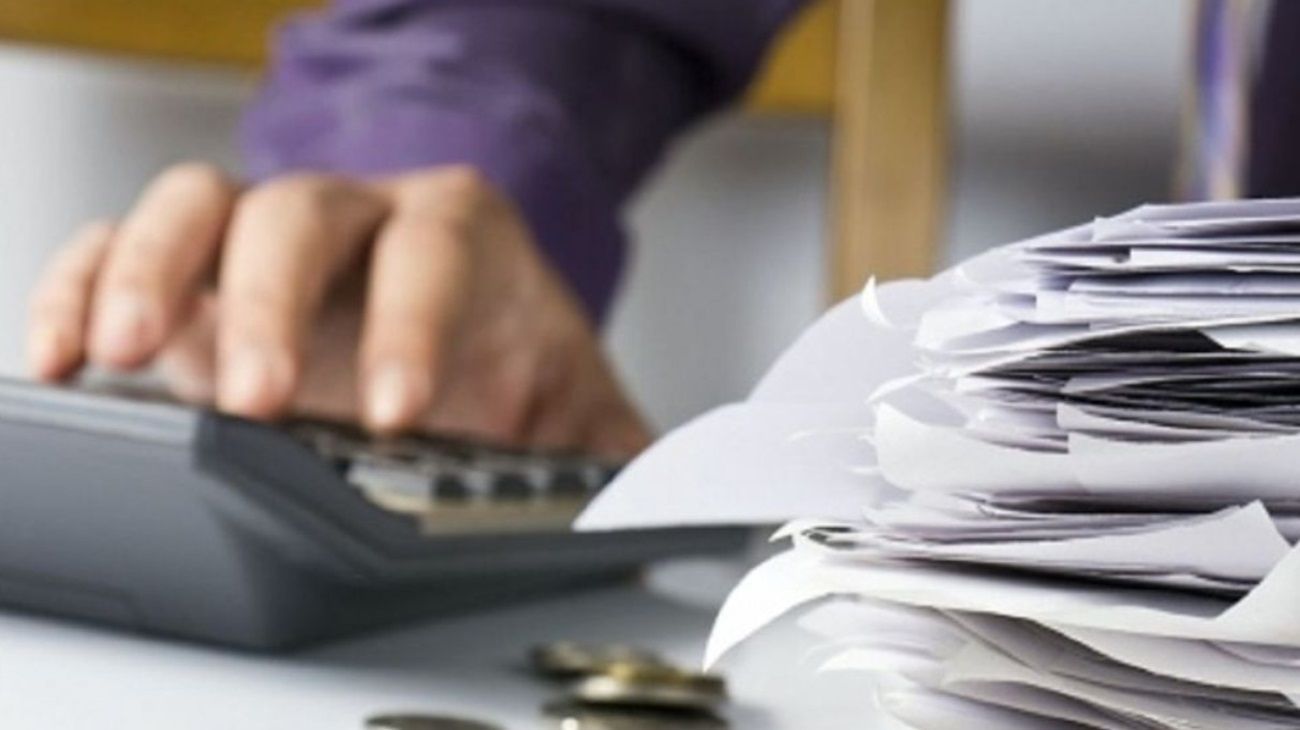 “Persisten impuestos menores como el impuesto al cheque, que hoy se ha reducido a su mínima expresión”