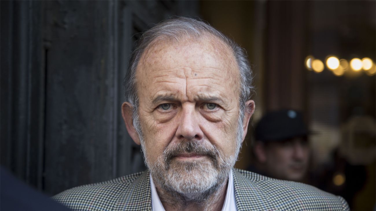 El diputado Eduardo Amadeo fue internado de urgencia