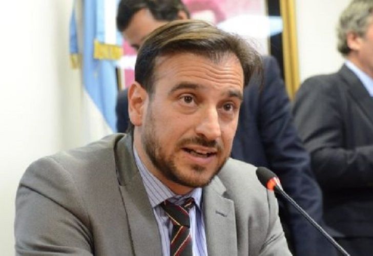 El Comité Capital aún tiene en carpeta crear un bloque UCR puro