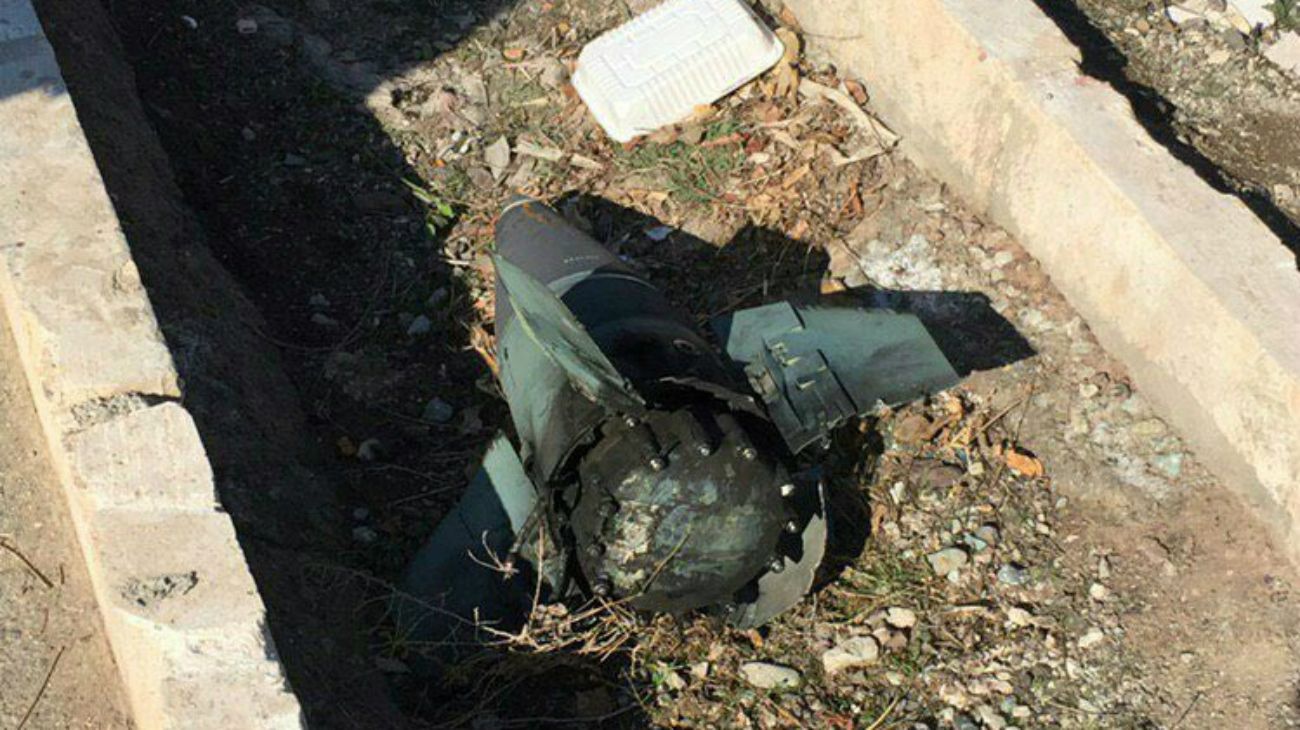 Explosiones y restos de un misil aumentan las dudas sobre la tragedia aérea en Irán