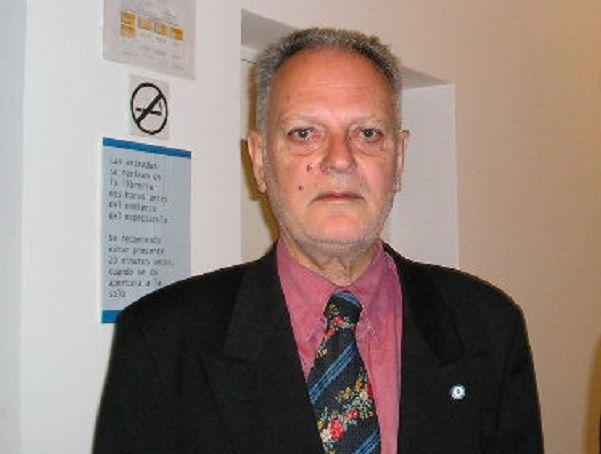 Murió el escritor y editor Miguel de Torre