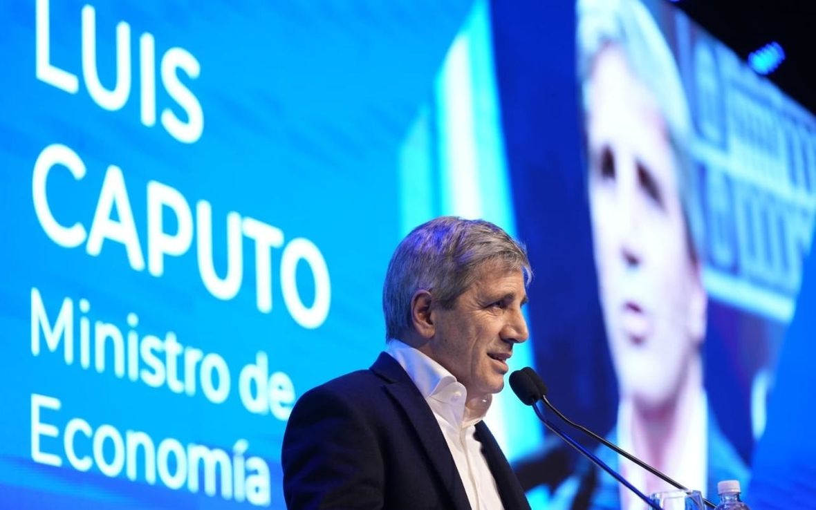 Luis Caputo sobre la Ley Bases: "En un año hay elecciones, ya limpiaremos el Congreso"