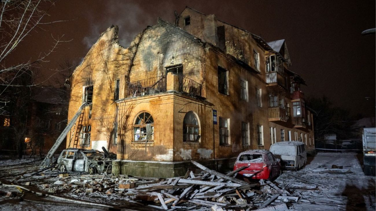 Rusia lanzó un masivo ataque con misiles hipersónicos sobre Ucrania: muertos y heridos en Kiev