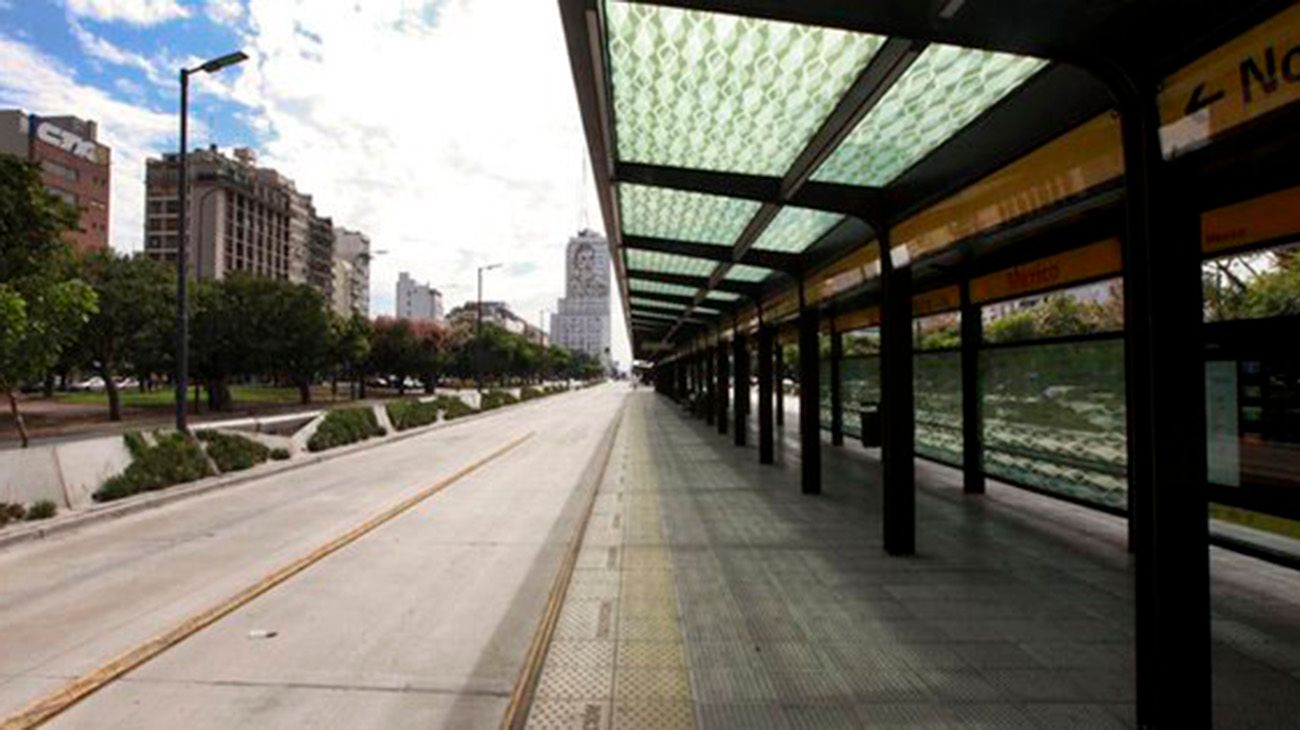 Anuncian un paro de transporte para el feriado del 1 de mayo