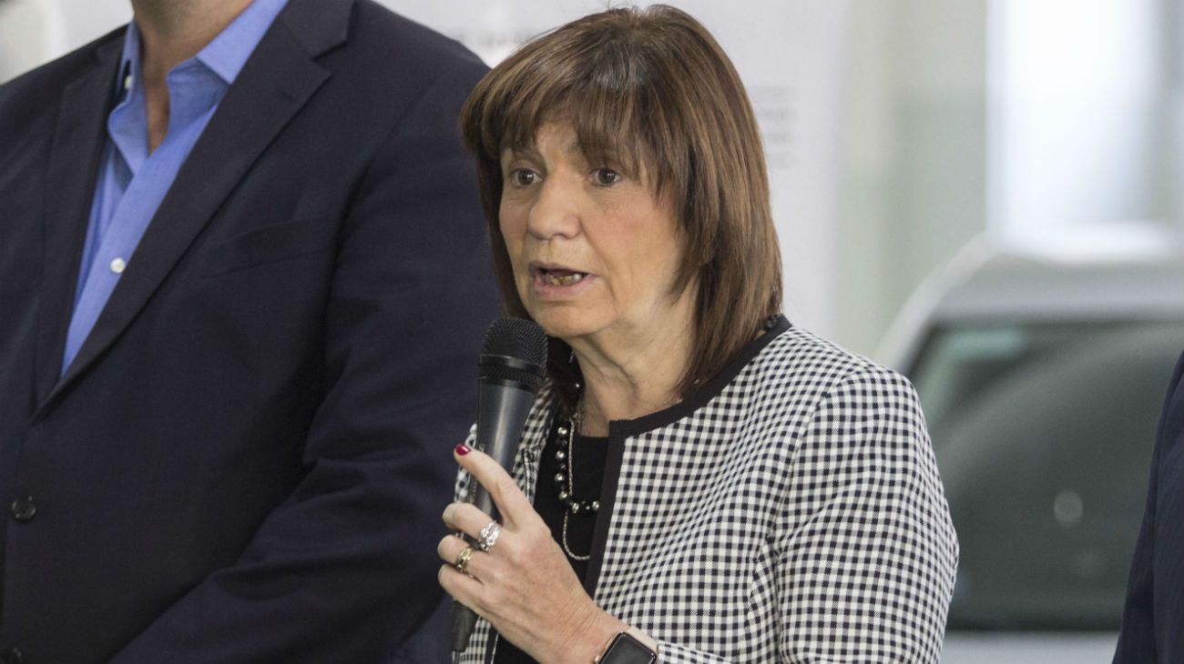 Patricia Bullrich: "Repudiamos totalmente este sindicalismo patotero"
