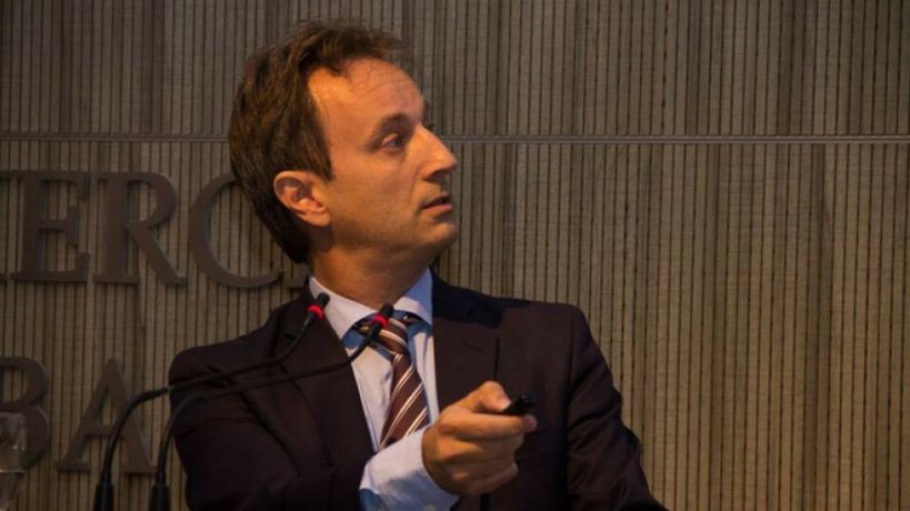 Dequino: "la economía seguirá empeorando si el Gobierno no cambia su plan"