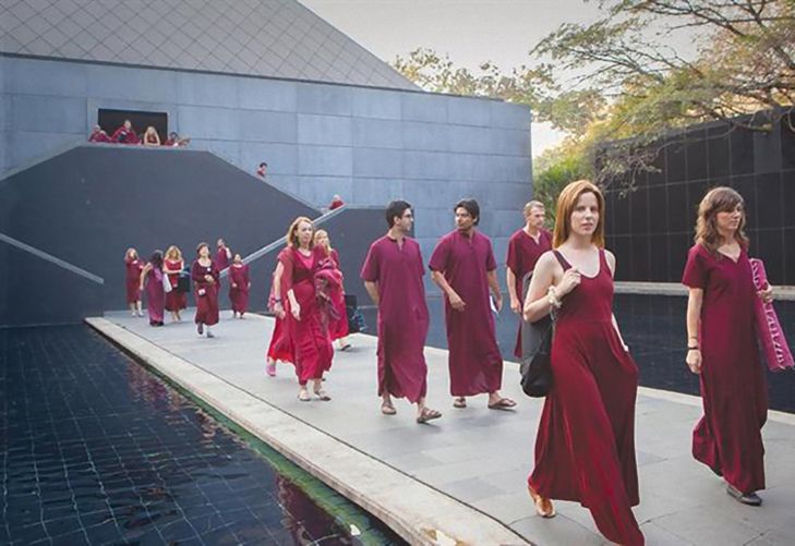 Cómo son los días de meditación de Kämpfer en un templo hindú