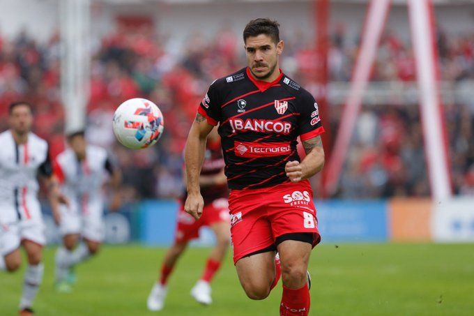 Instituto gana y se prende