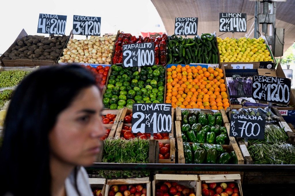 El consumo cayó 3,8% en marzo y se mantiene negativo en lo que va de 2024