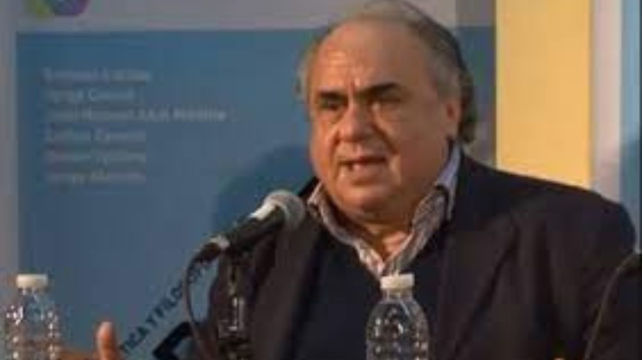 Jorge Alemán: “Si Marx despertara diría que la planificación China le da la razón”