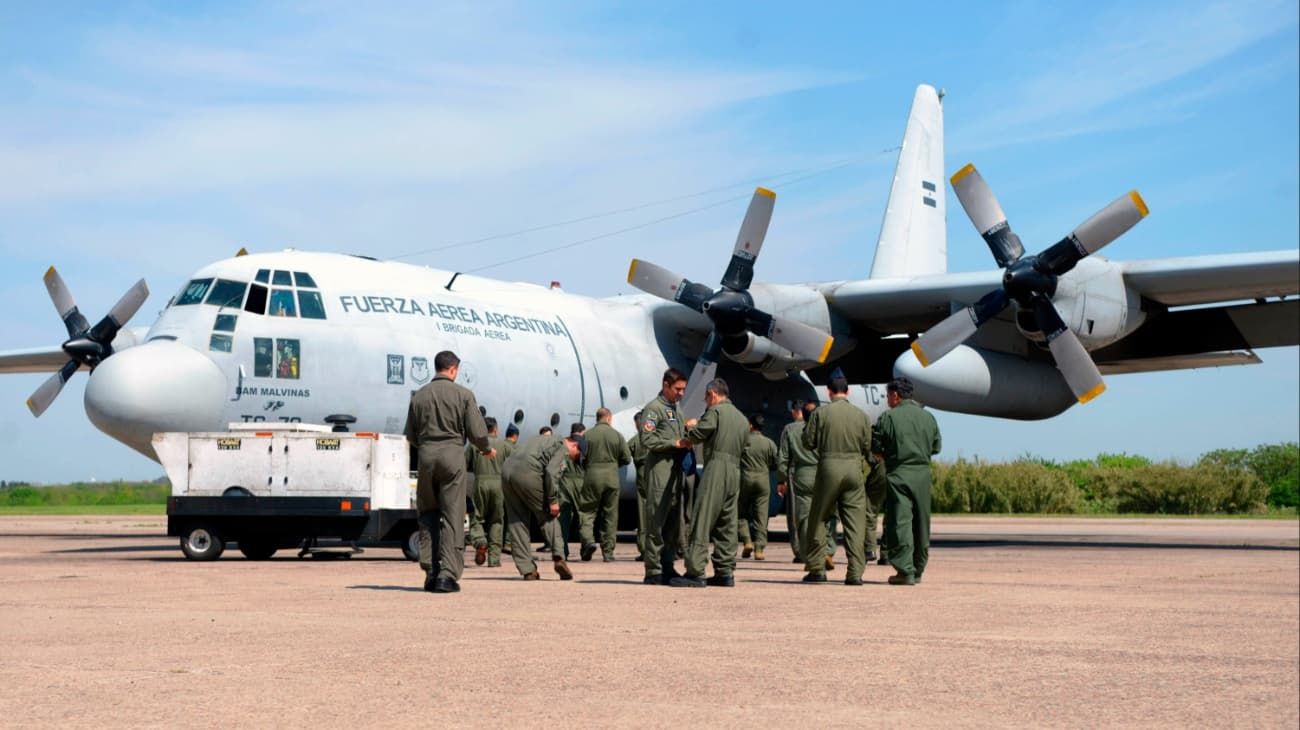 El avión Hércules C-130 llegó a Israel para repatriar a los argentinos: cada vez son más los que buscan escapar de la guerra