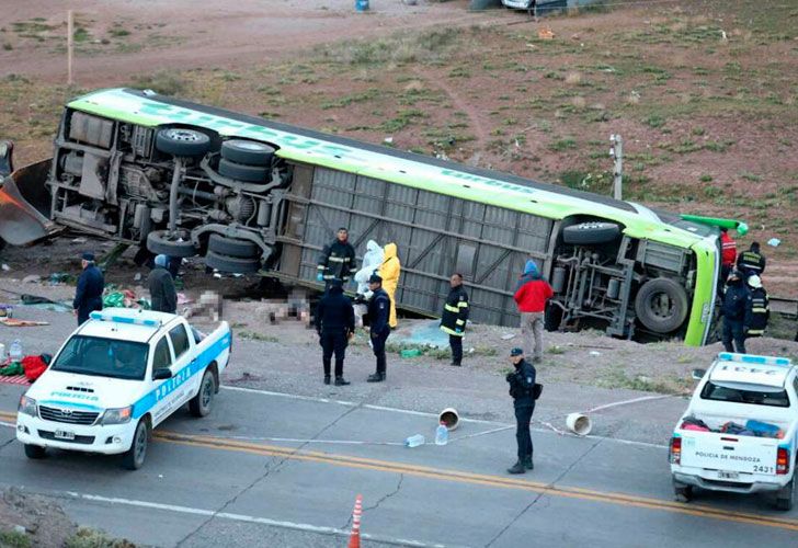 Tragedia en Mendoza, la empresa Turbus apunta a una "falla humana"