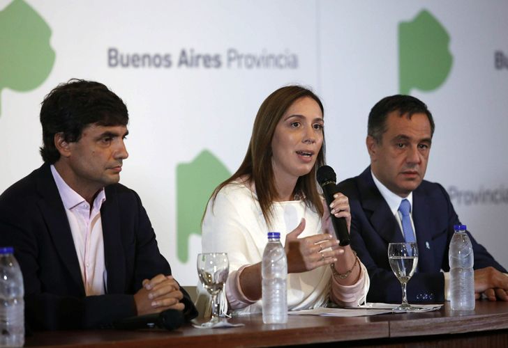 Vidal busca romper el paro y ofreció un adelanto a los docentes