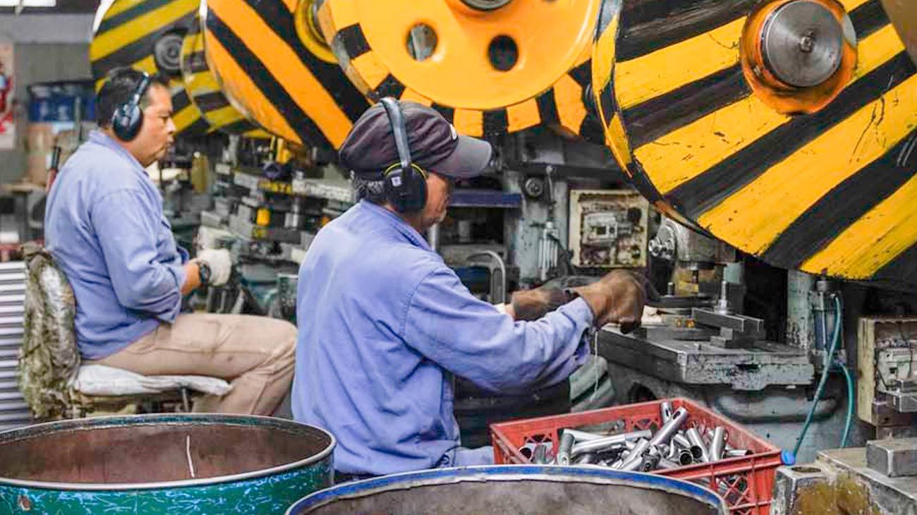 Industriales impulsan cambios para flexibilizar la reasignación de tareas