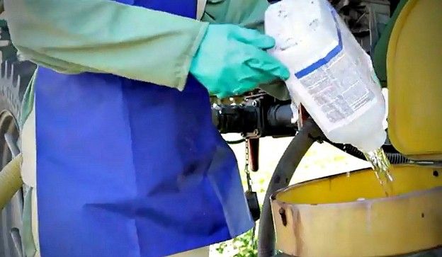Renatre y Casafe firmaron un convenio para capacitar sobre agroquímicos