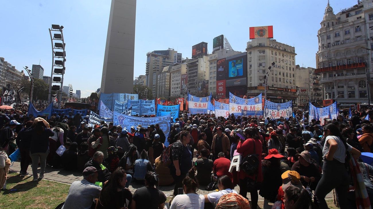 Palo y a la bolsa con los planes sociales