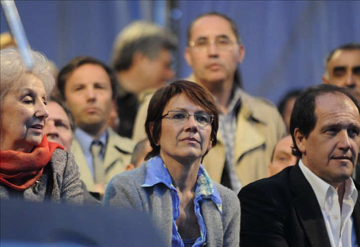 Twitter se llenó de bromas sobre el secuestro virtual a Sandra Russo