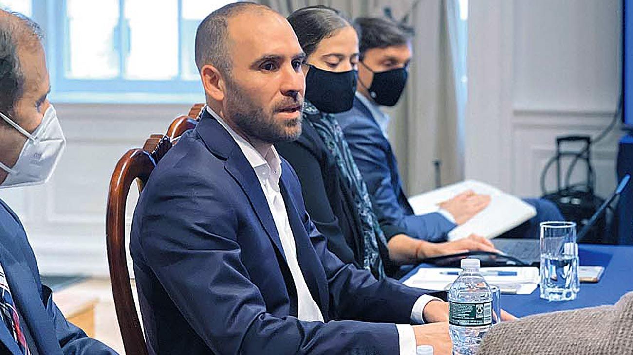 Guzmán apoyó el acuerdo del G-7 para crear un impuesto mínimo global a las empresas multinacionales