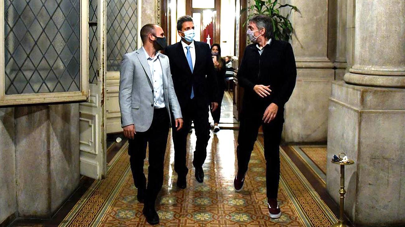 Deuda con el FMI: Máximo Kirchner avanza junto a Martín Guzmán y Sergio Massa en estirar los plazos