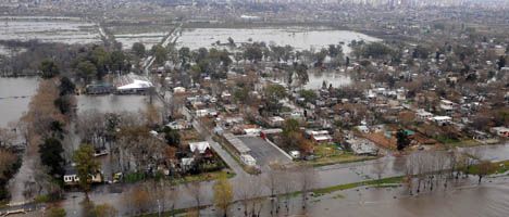 La sudestada inundó al sur del conurbano