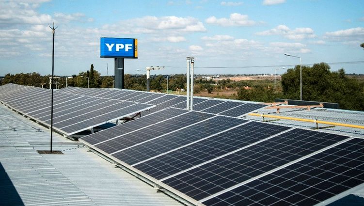 Estaciones de servicio solares: ¿cuáles son los beneficios?