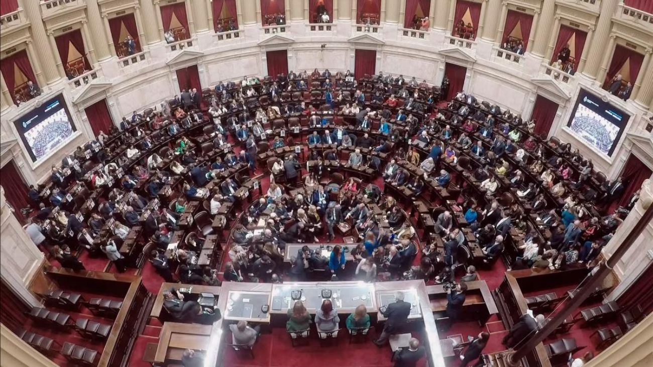 Ley ómnibus: arranca el tratamiento y el Gobierno mandará a 7 funcionarios
