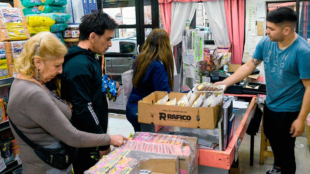 Estiman caída del 15% en las ventas de consumo masivo