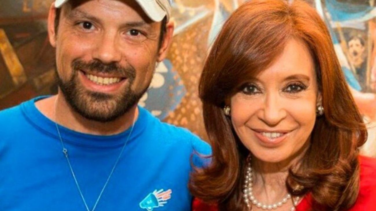 El polémico periodista K Ezequiel Guazzora fue internado por un posible intento de suicidio