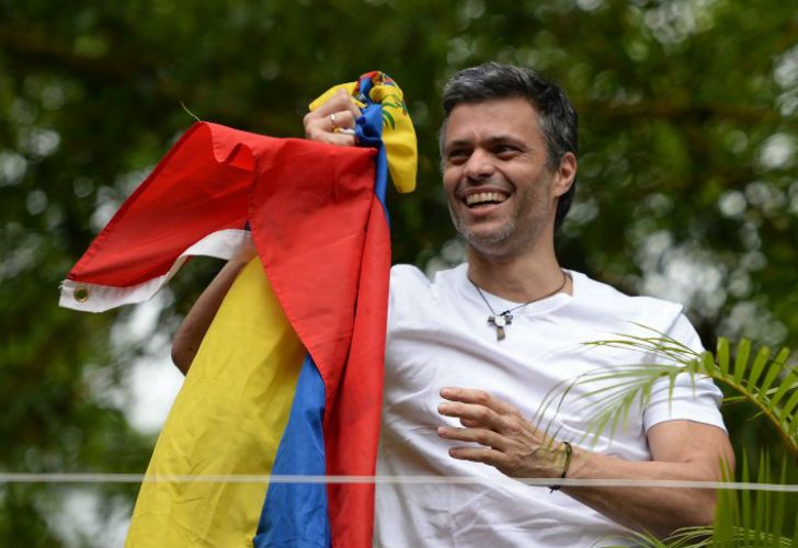 Euforia de Leopoldo López con su traslado: "No estoy dispuesto a claudicar en mi lucha"